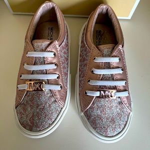 Michael Kors IMA Tinsel-T girls tennis shoes brand new with box size 10